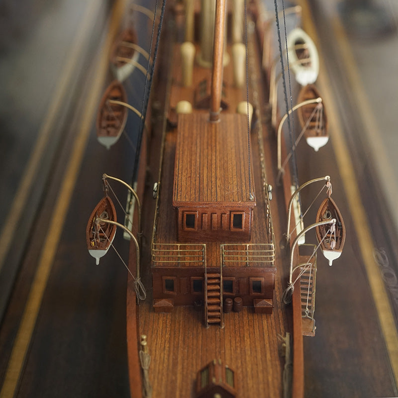 Large Exhibition Grade Model of Liptons Steam Yacht ‘Erin’ Trinity Marine