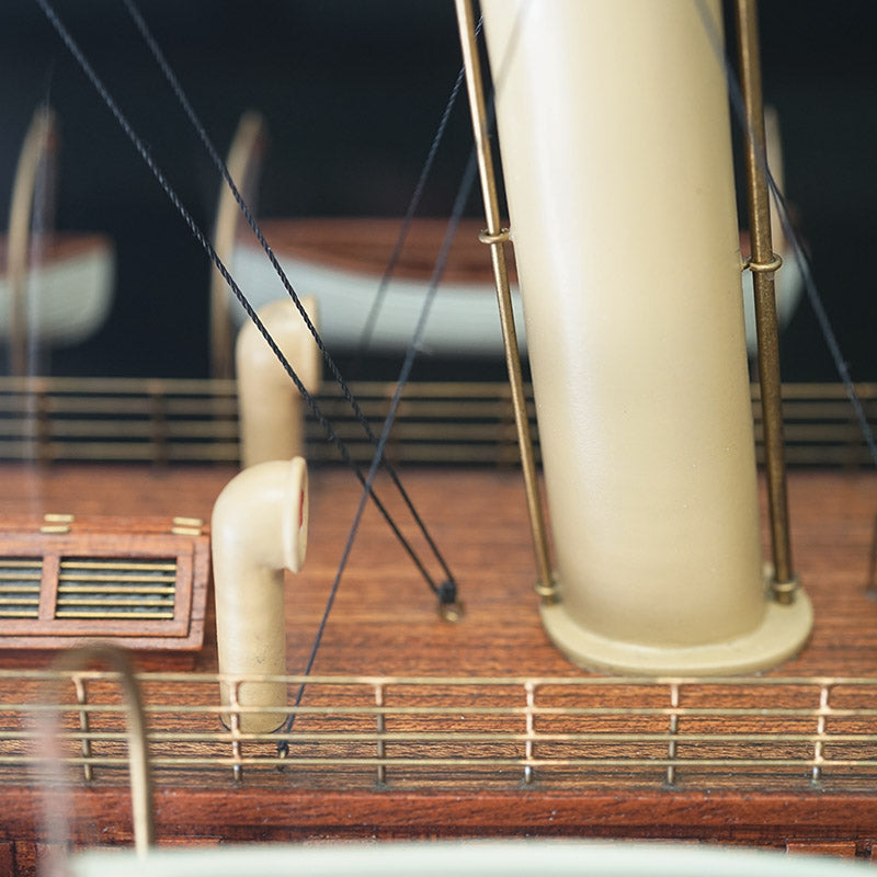 Large Exhibition Grade Model of Liptons Steam Yacht ‘Erin’ Trinity Marine