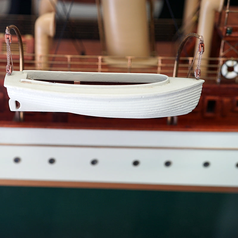 Large Exhibition Grade Model of Liptons Steam Yacht ‘Erin’ Trinity Marine