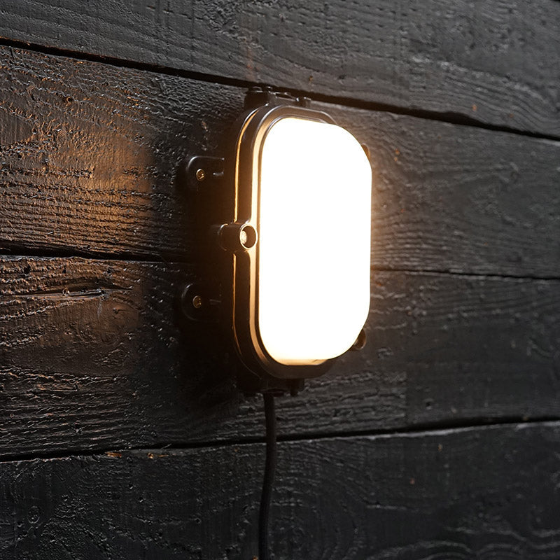 Prismatic Oval Bulkhead Light – Cannon Black Trinity Marine