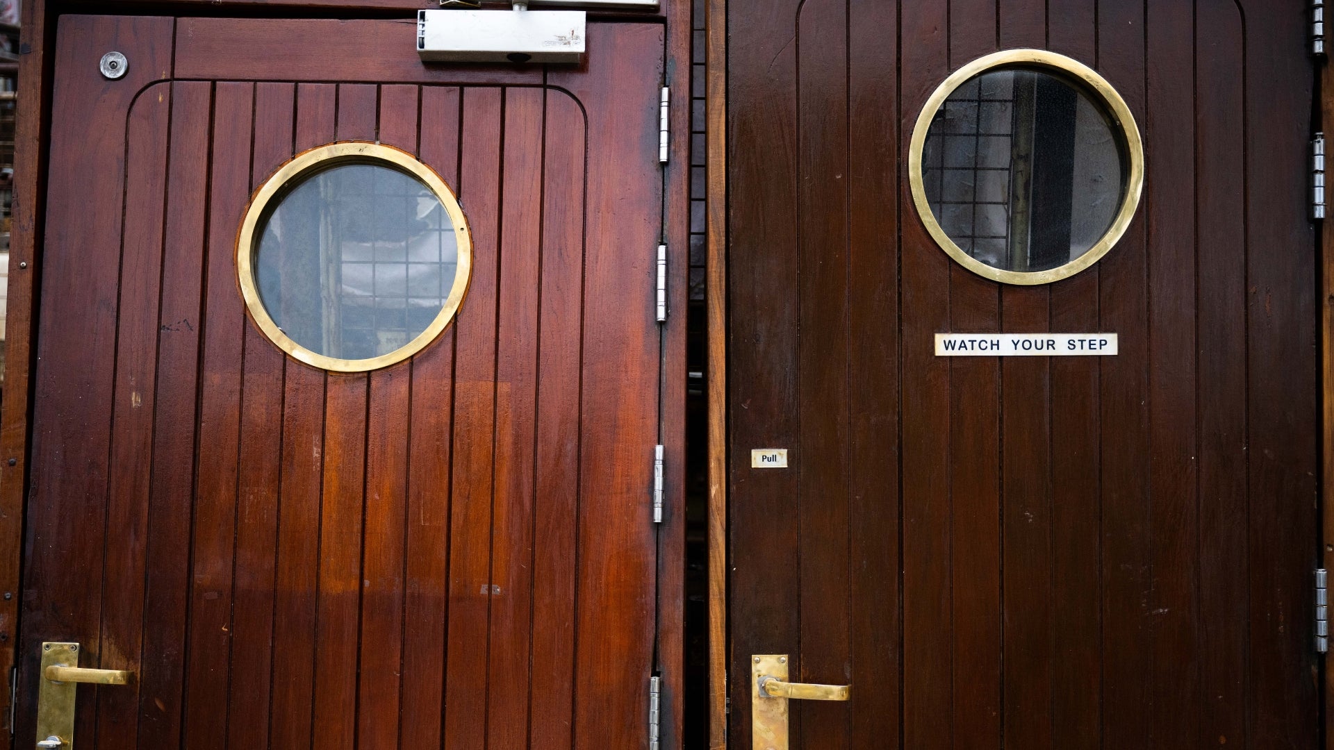 Doors & Stairs