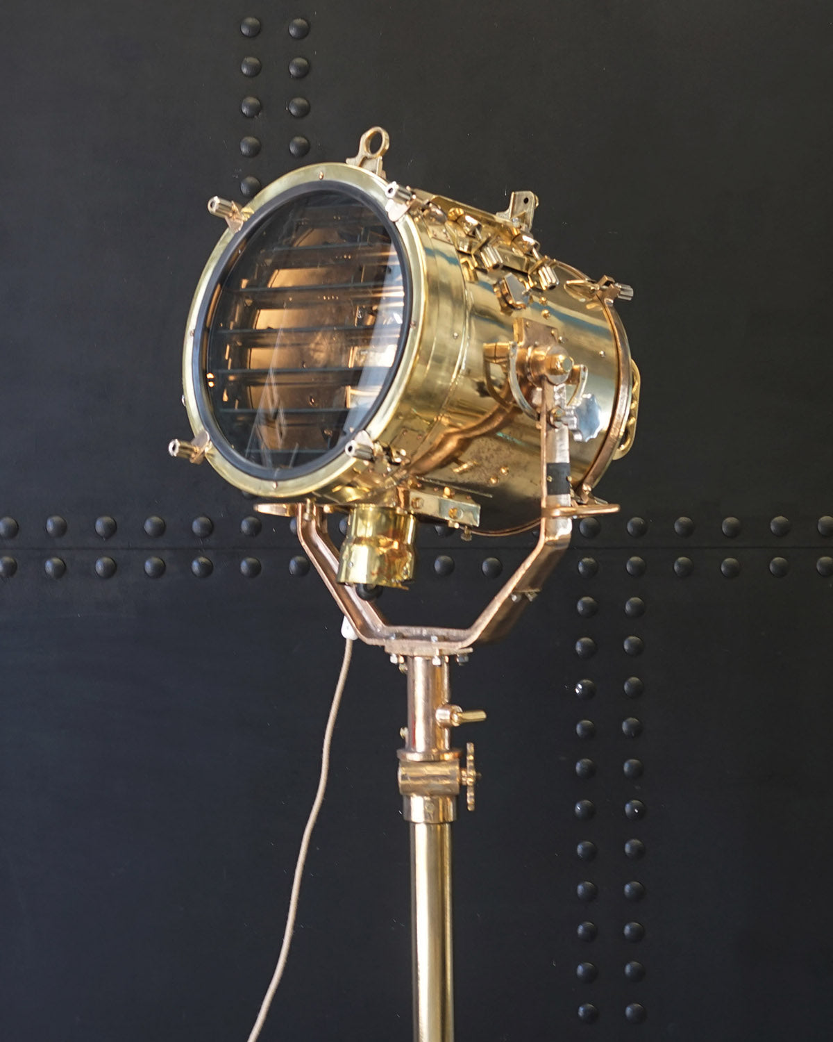 15in Francis Signalling Light Ex RFA Gold Rover Trinity Marine