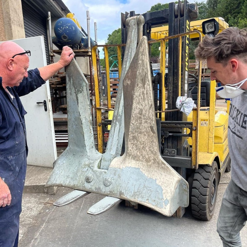 AC-14 bronze anchor restoration