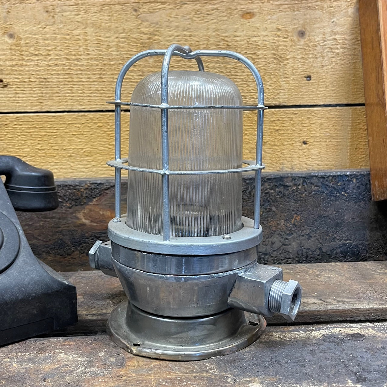 Aluminium & Steel Passage Light - Holophane Trinity Marine