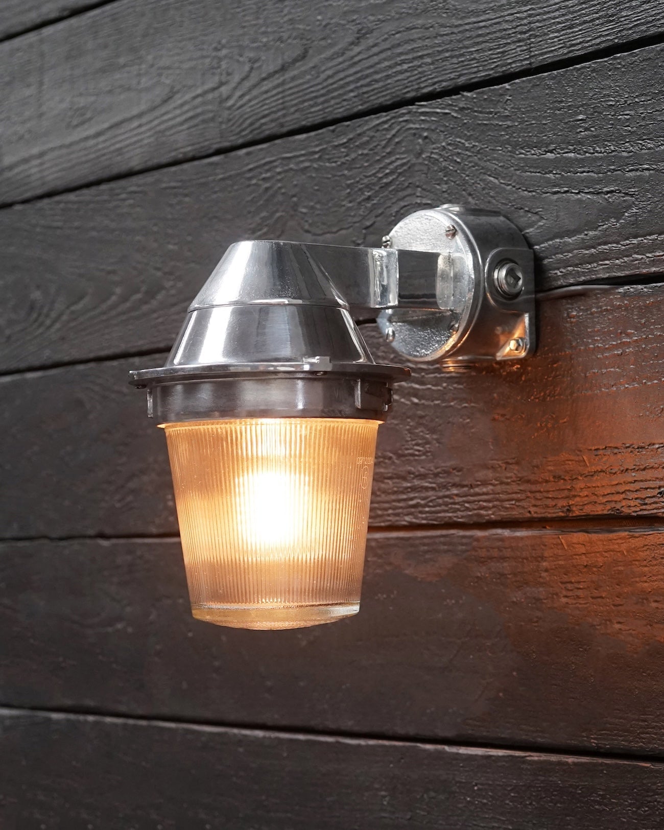 Holophane Explosion Wall Lights Trinity Marine