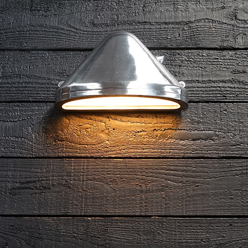 Battleship Deck-Wash Aluminium Bulkhead Light Trinity Marine