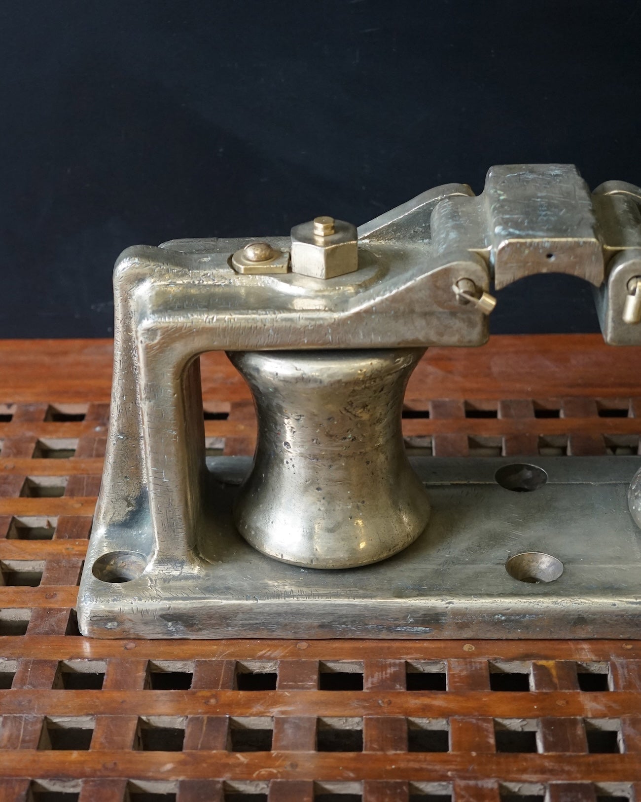 Bronze 50’s US Minesweeper ‘Dodge’ Anchor Chain Stopper- XL Trinity Marine