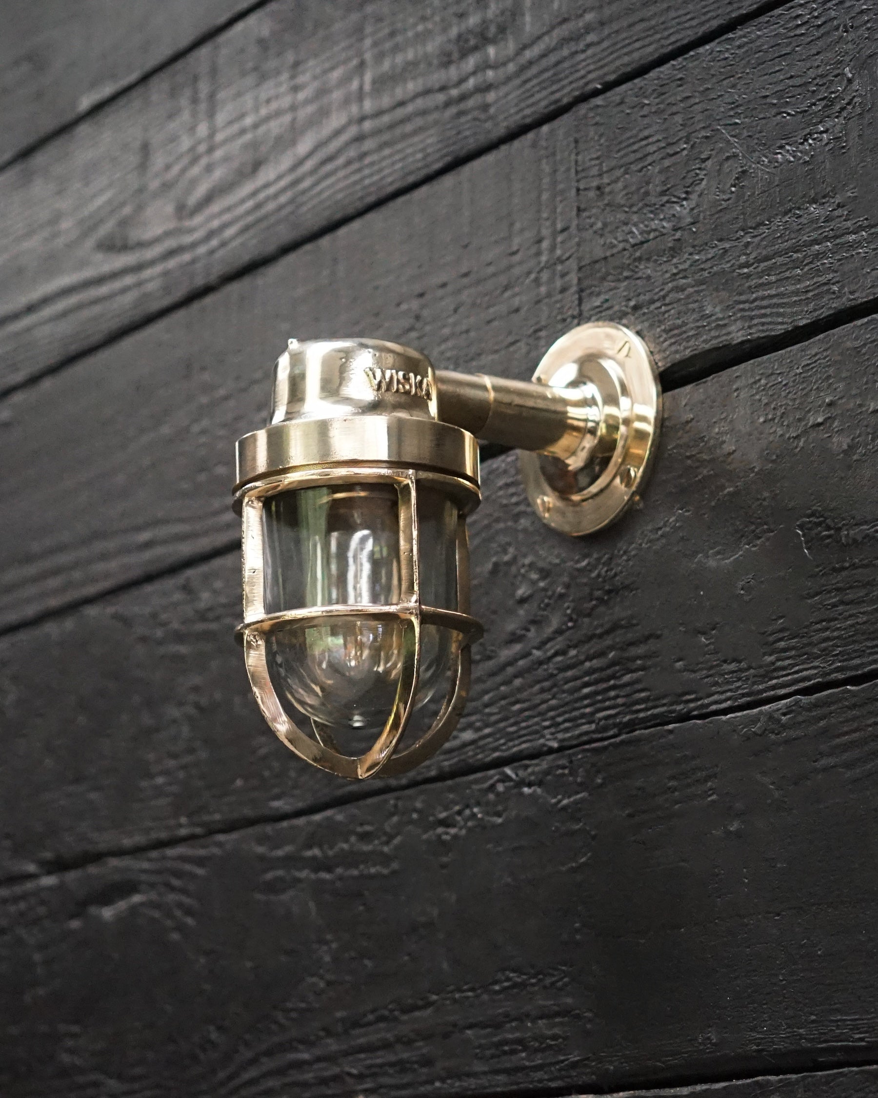 Deutsche Marine Brass Outdoor Wall Light Trinity Marine