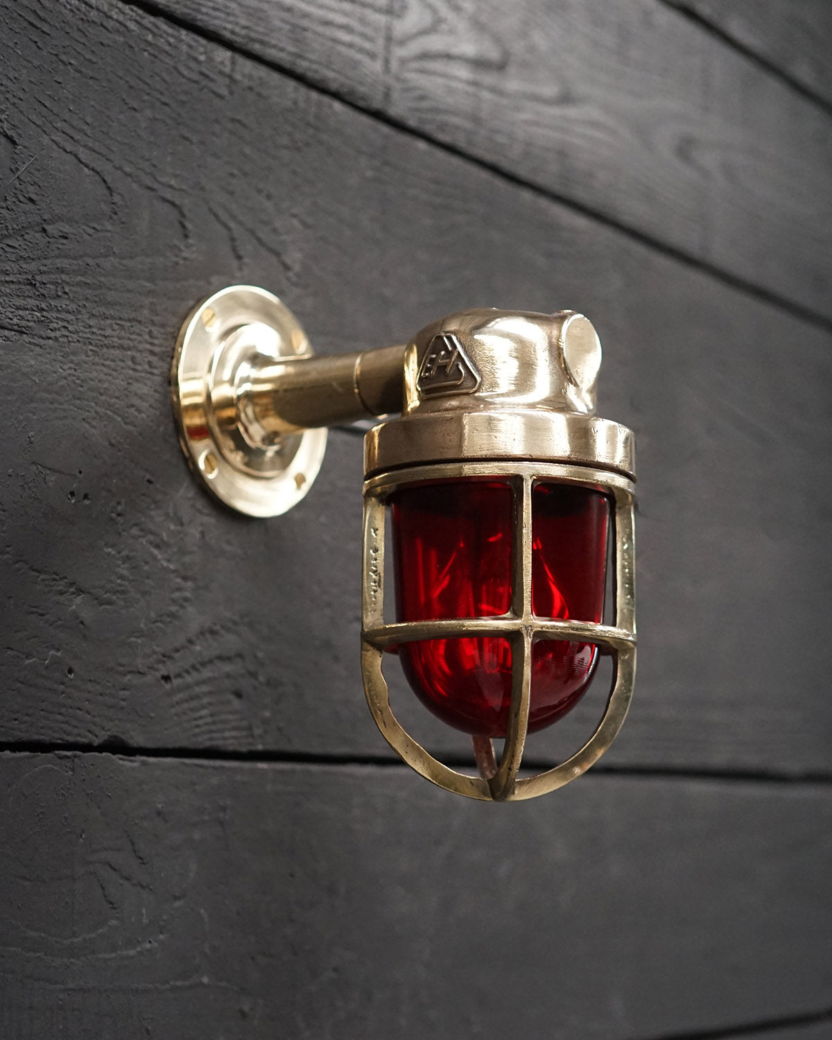 Deutsche Marine Brass Outdoor Wall Light - Alarm Trinity Marine