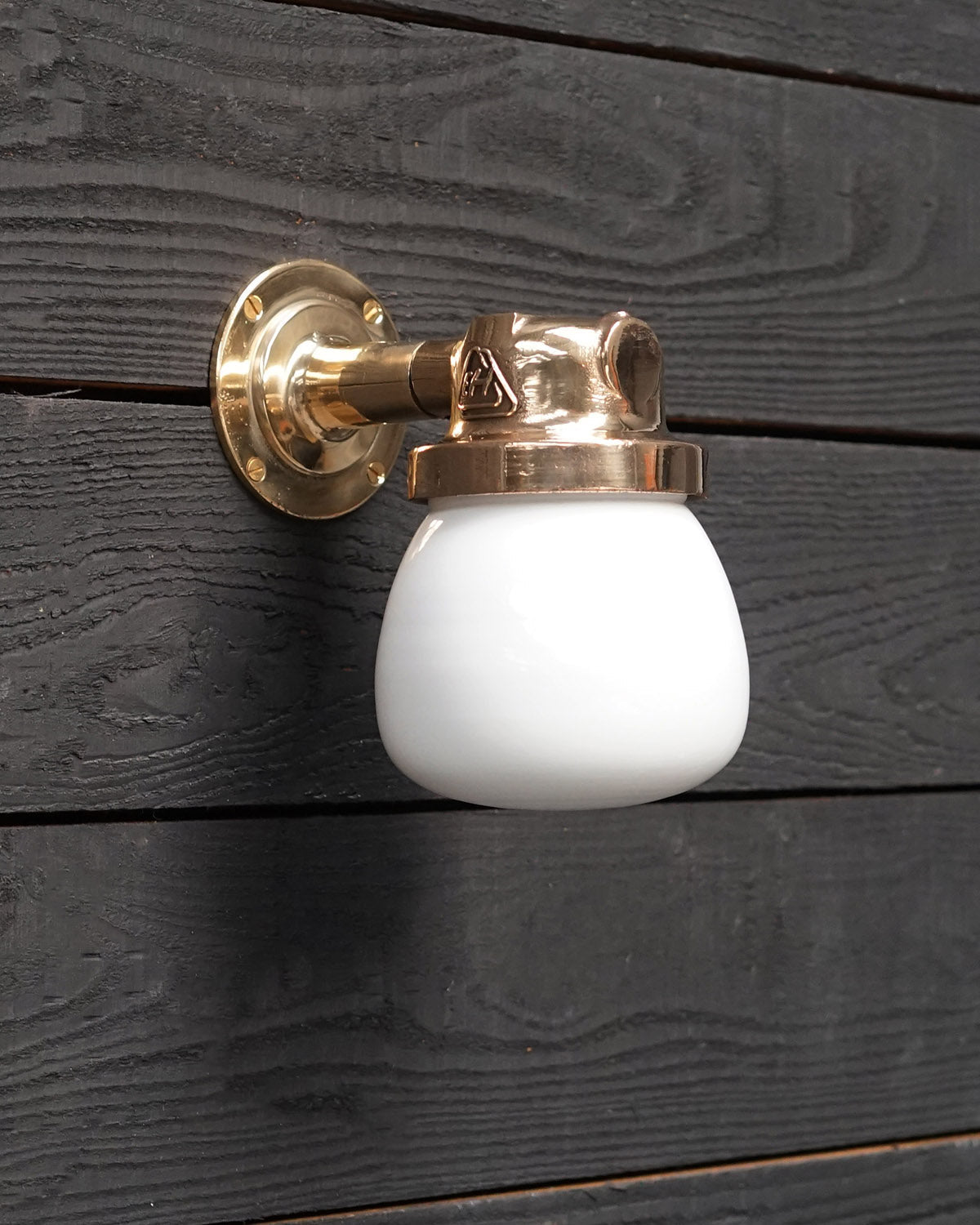 Deutsche Marine Outdoor Light - Opaque Glass Trinity Marine