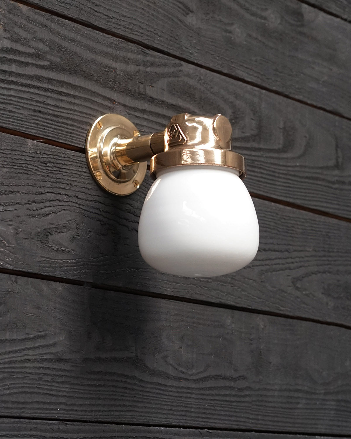 Deutsche Marine Outdoor Light - Opaque Glass Trinity Marine