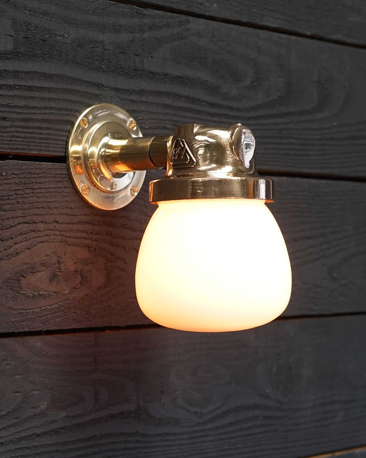 Deutsche Marine Outdoor Light - Opaque Glass Trinity Marine