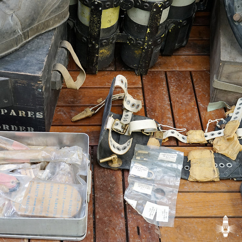 Extremely Rare Complete Heinke Mine Recovery Outfit Trinity Marine