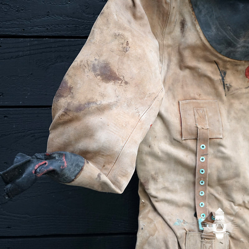 Extremely Rare Complete Heinke Mine Recovery Outfit Trinity Marine