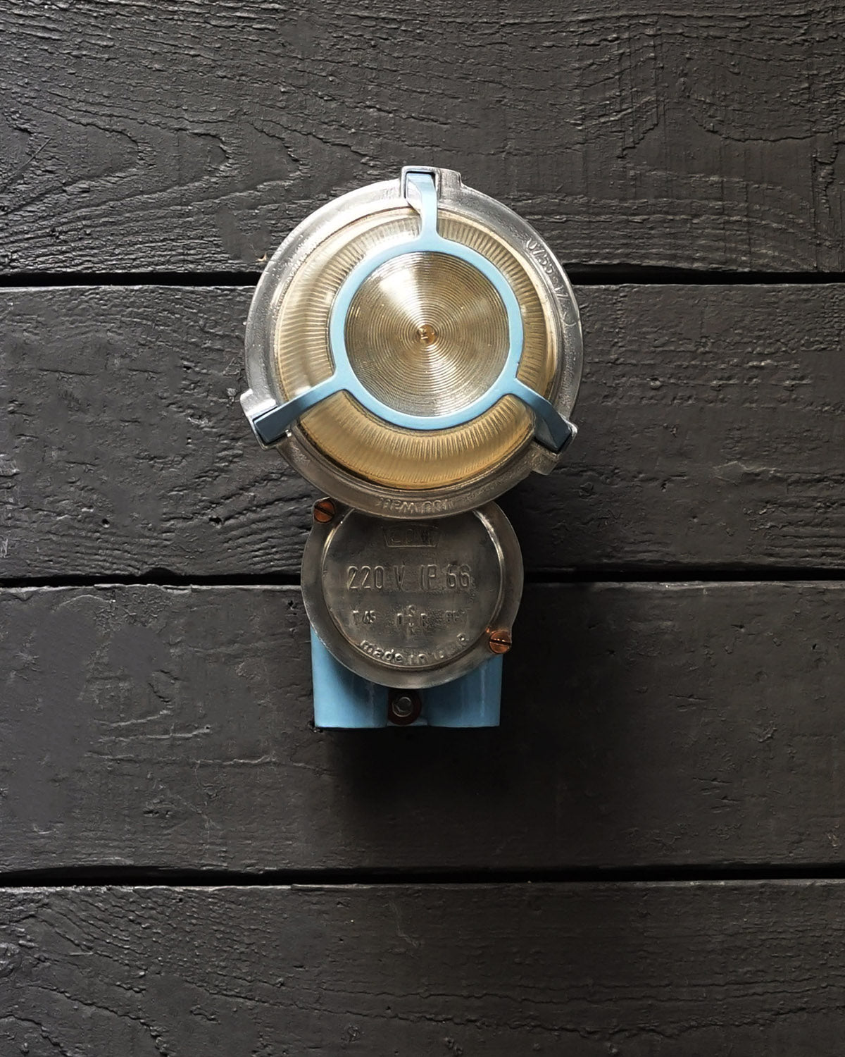 GDR Aluminium Ships Bulkhead Light EOW - Tradewind Blue Trinity Marine