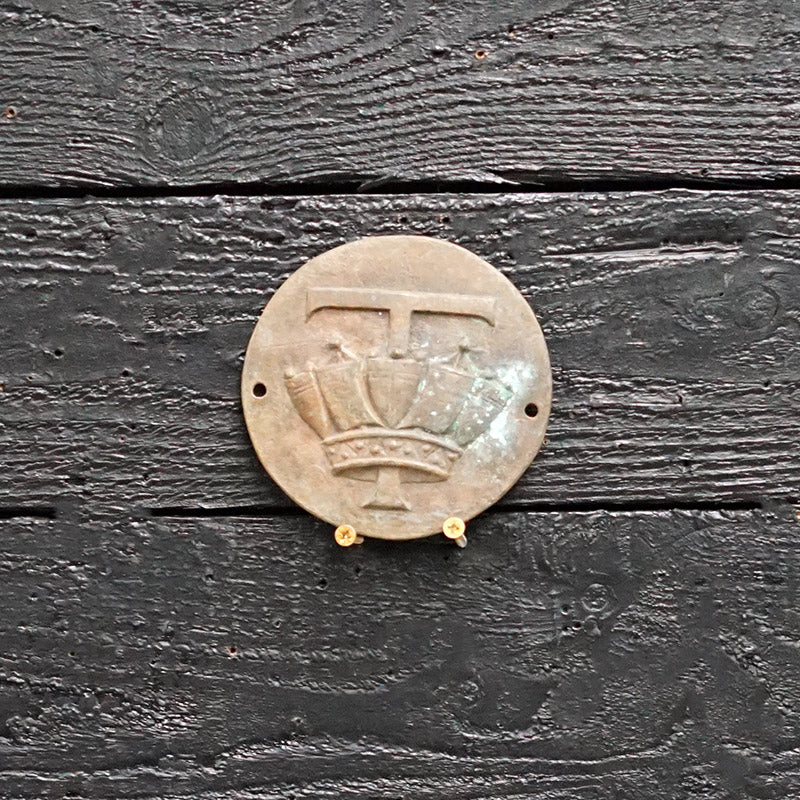 HMS Topaze Gun Tampion - 1904