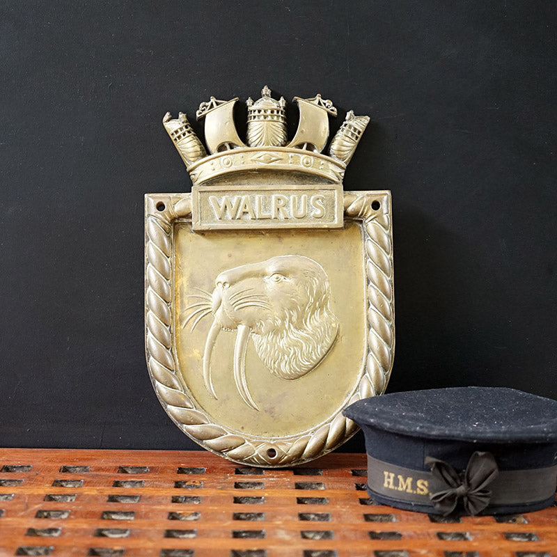 HMS Walrus Screen Badge 1917