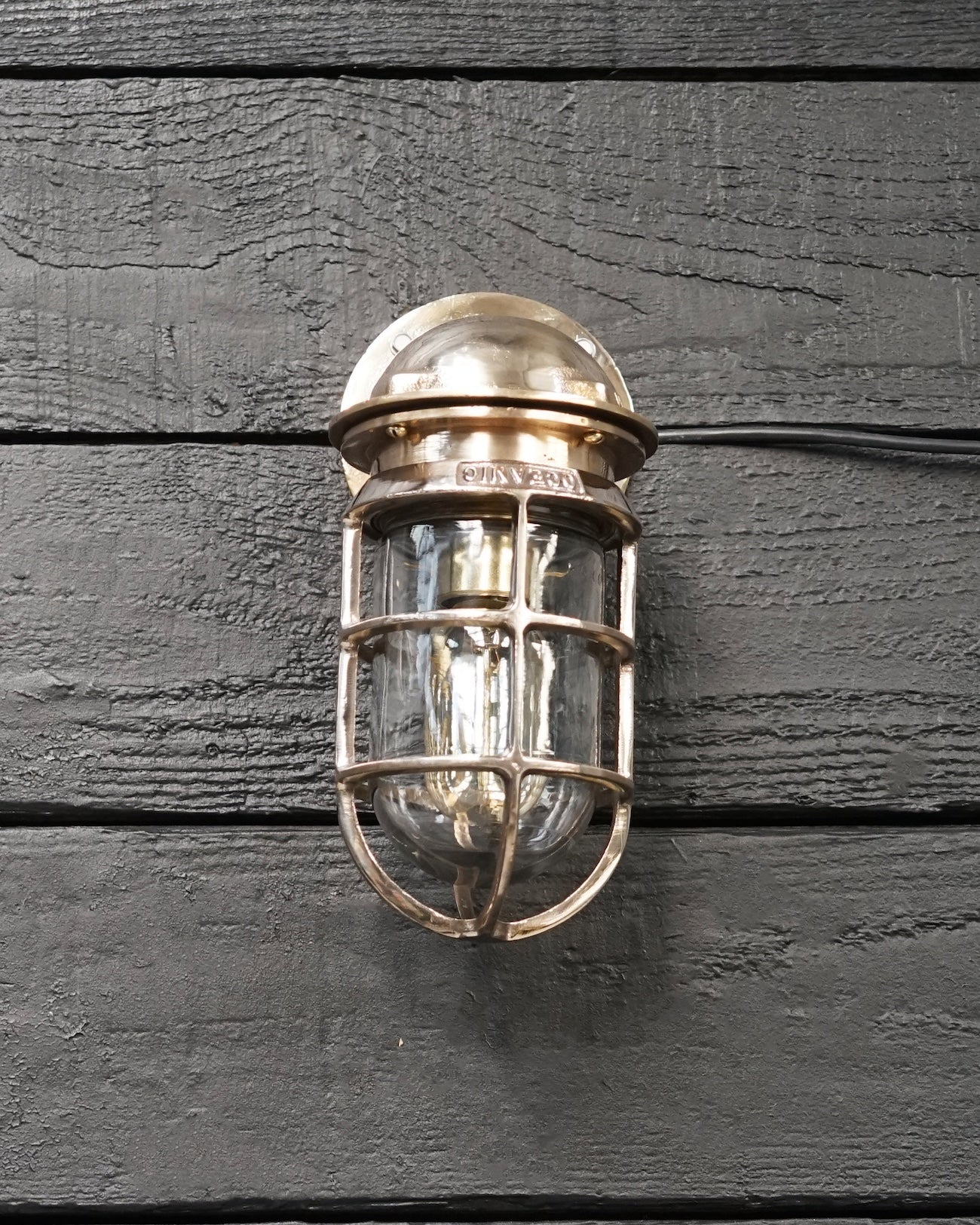Iconic Oceanic USA Bronze Wall Light Trinity Marine