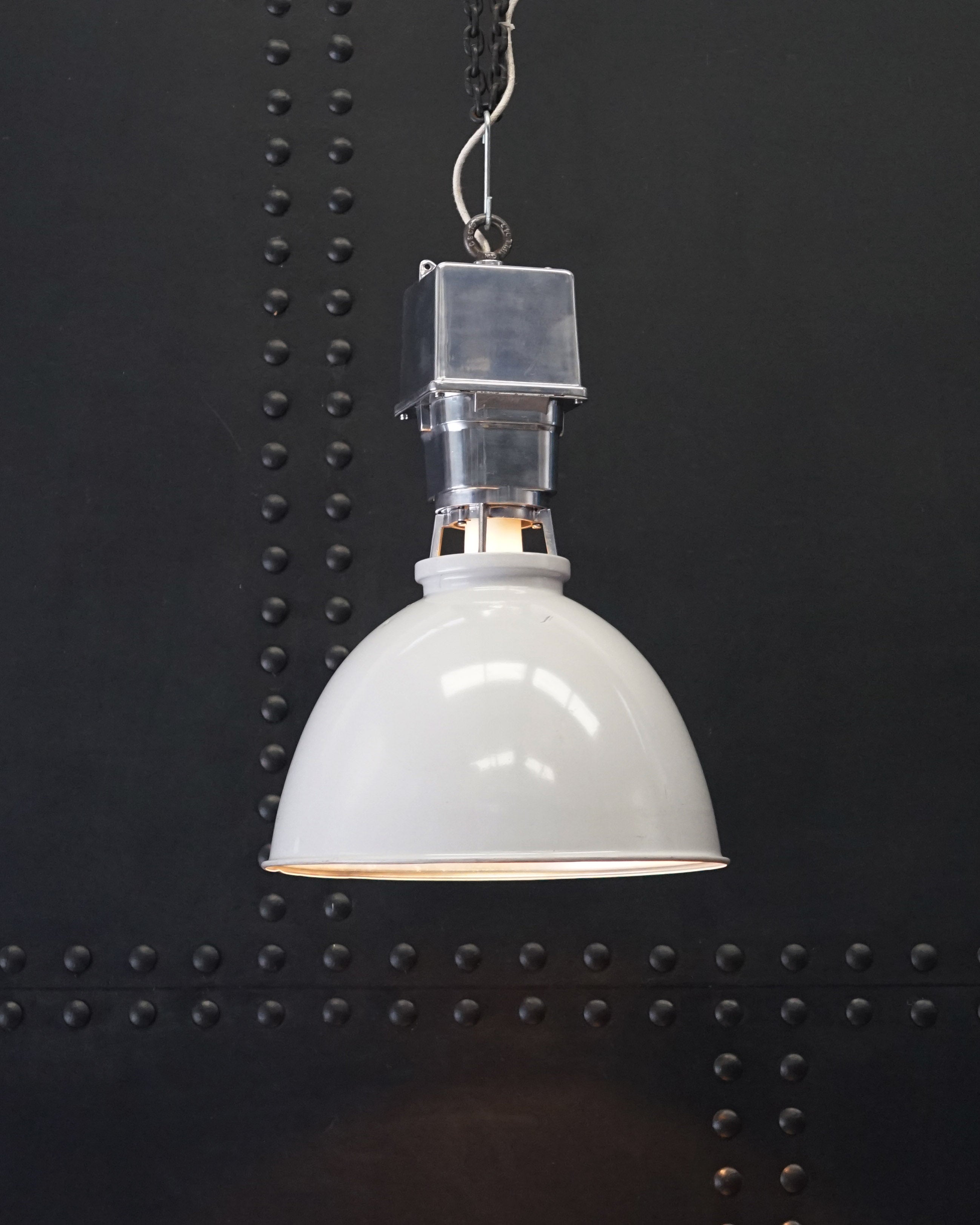 Industrial Thorlux Enamel Pendant Factory Lights Trinity Marine