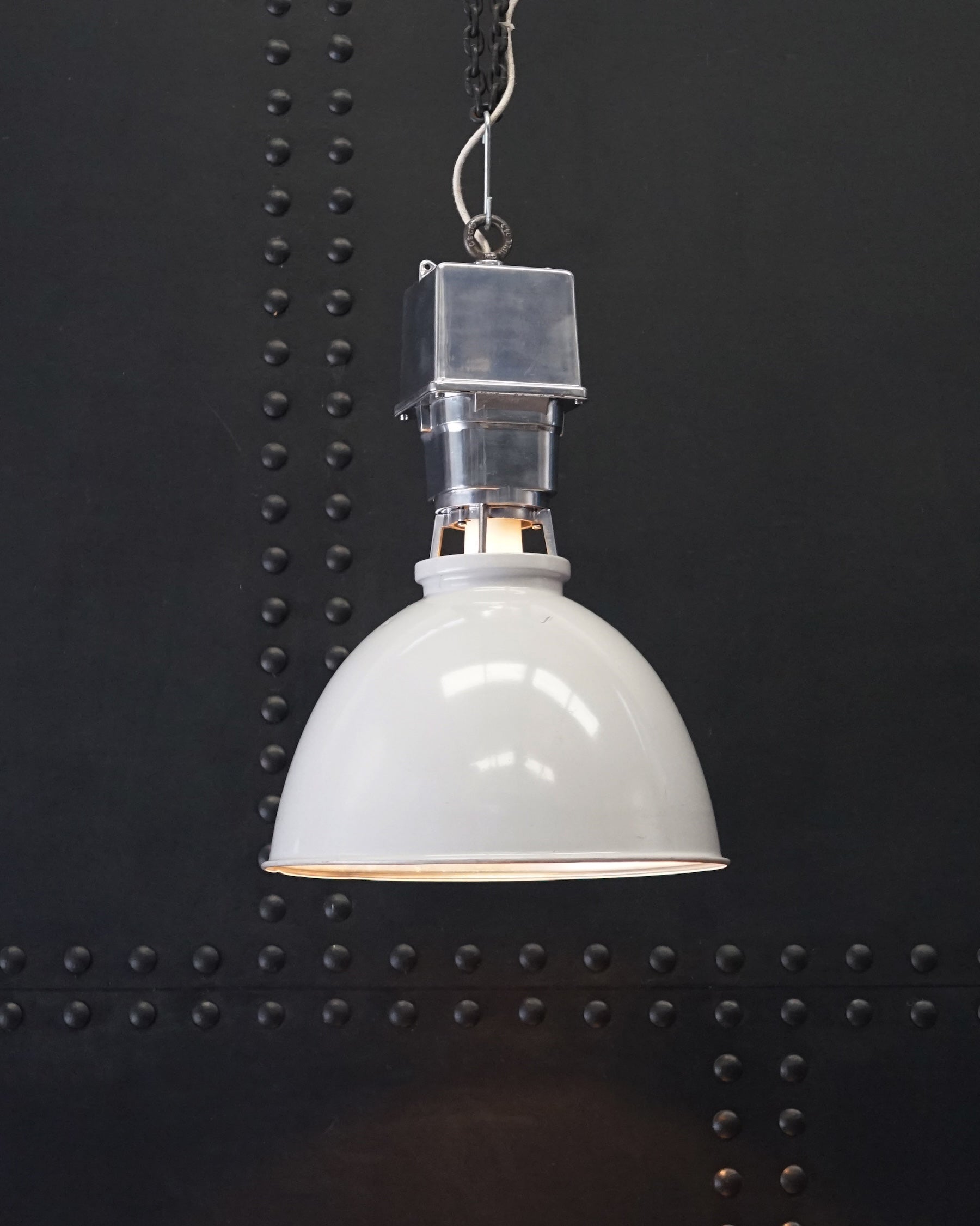 Industrial Thorlux Enamel Pendant Factory Lights Trinity Marine