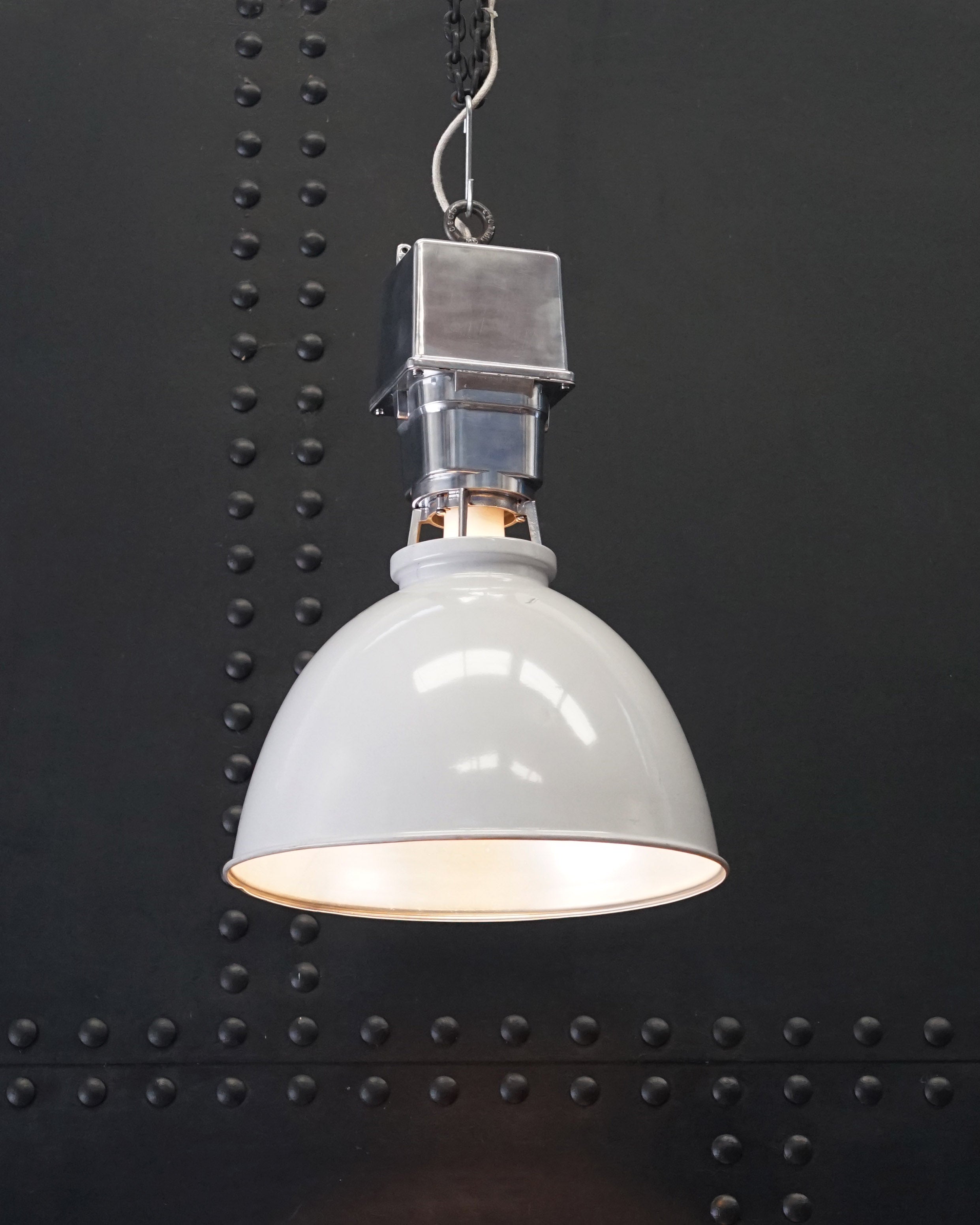 Industrial Thorlux Enamel Pendant Factory Lights Trinity Marine