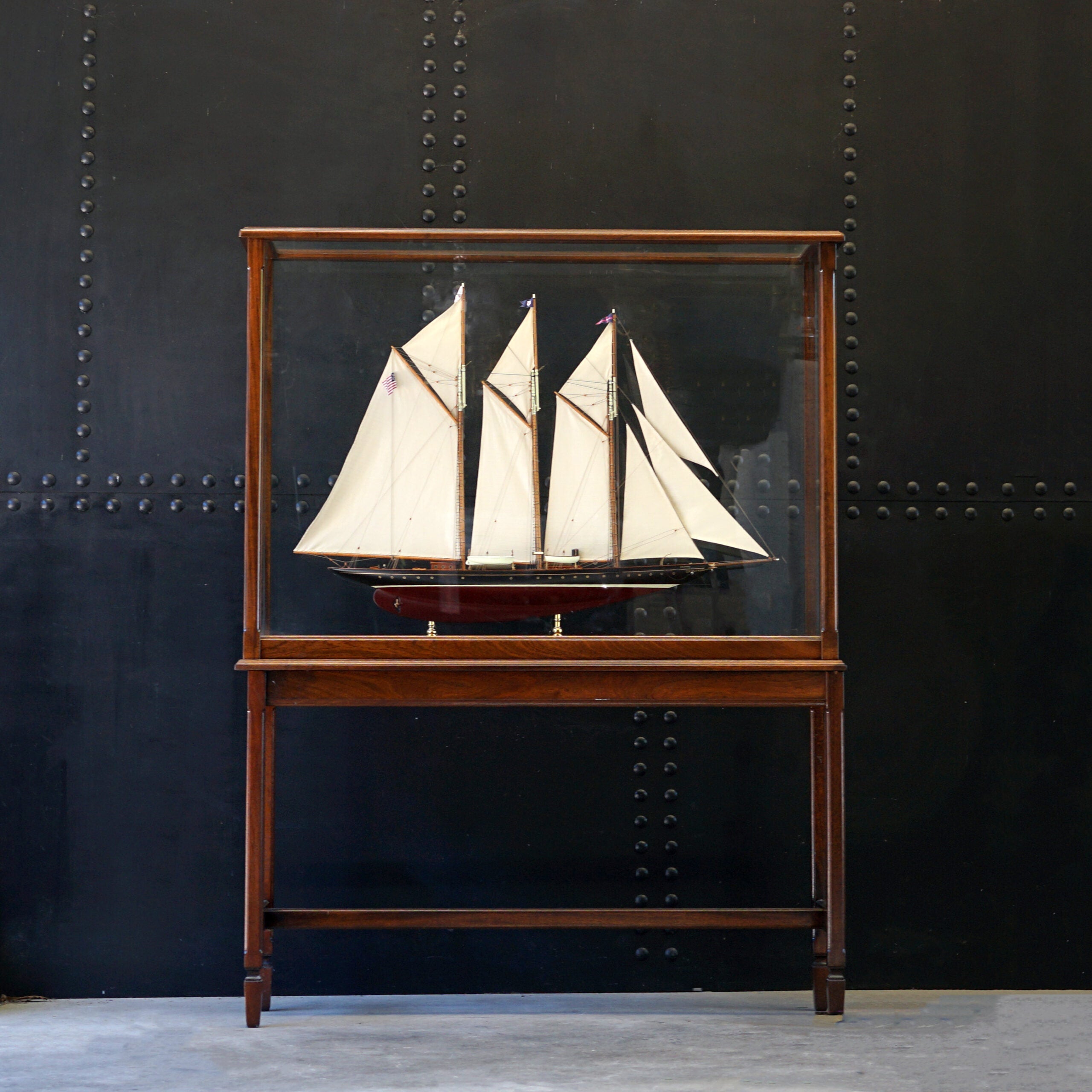 Large Exhibition Grade Model of Yacht ‘Atlantic’ Trinity Marine