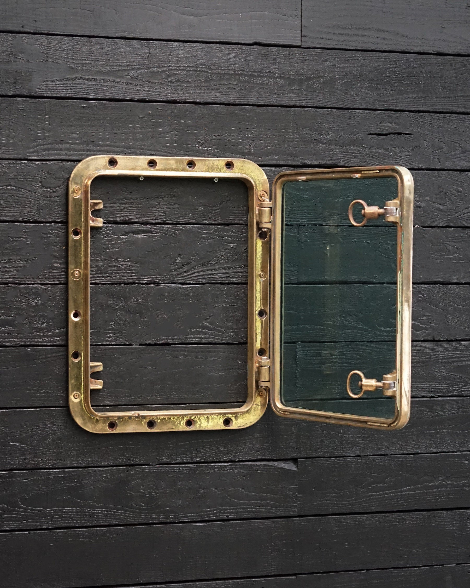 Opening Inside Key Brass Ships Windows - 70 x 50 Trinity Marine