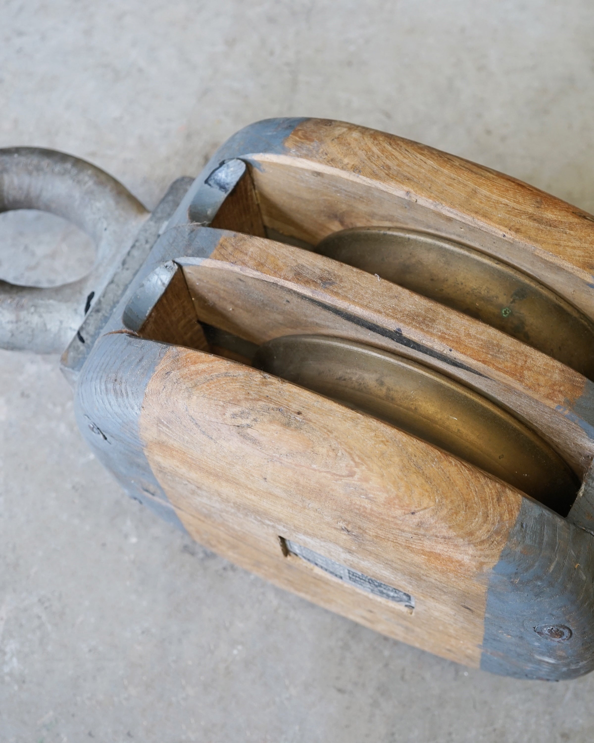 Original Condition Royal Navy Admiralty Pulley Block - Large Double  Trinity Marine