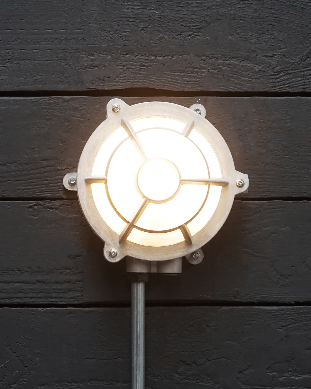 Seafarer Aluminium Bulkhead Wall Light