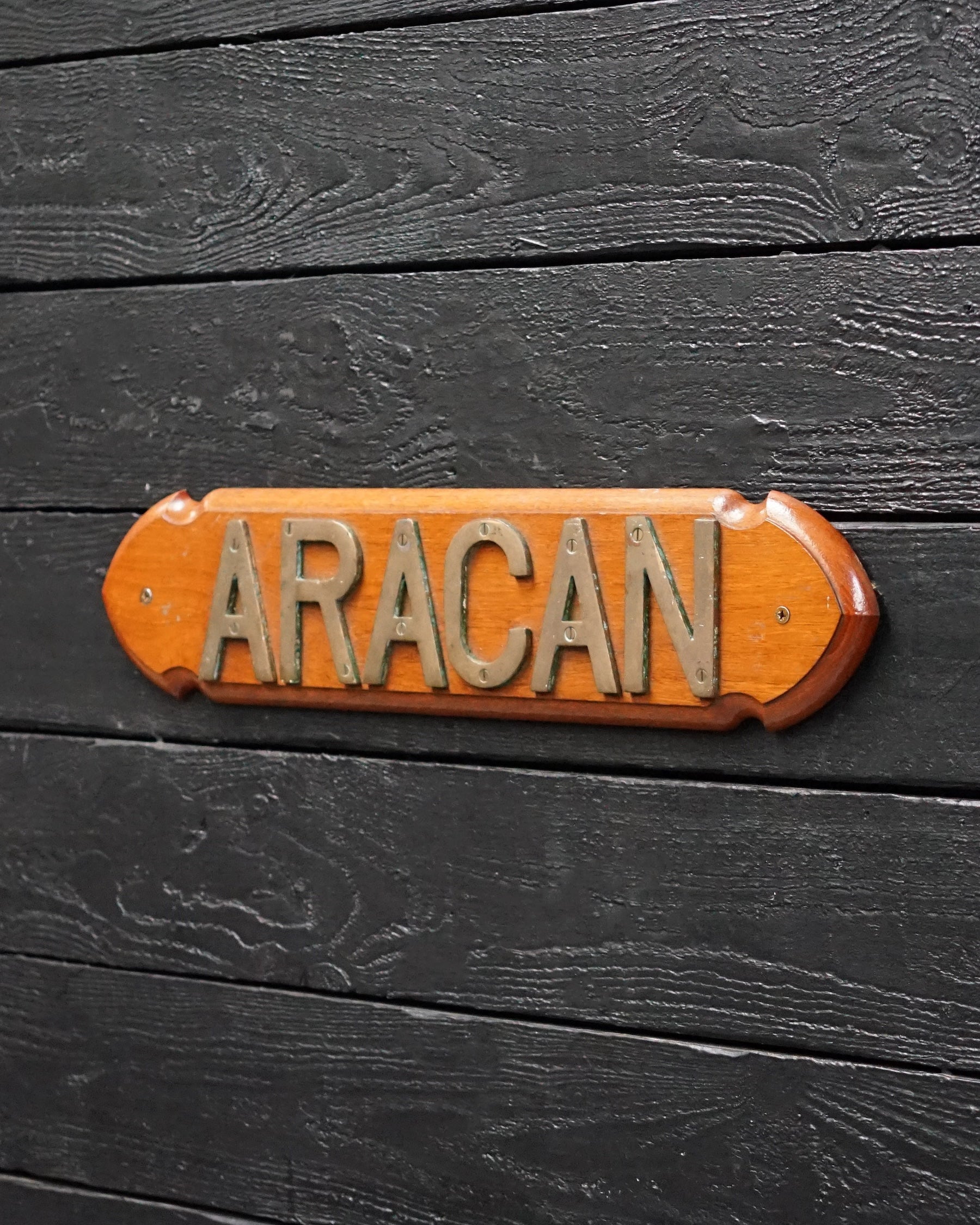 Ships Nameboard ‘Aracan’ Trinity Marine