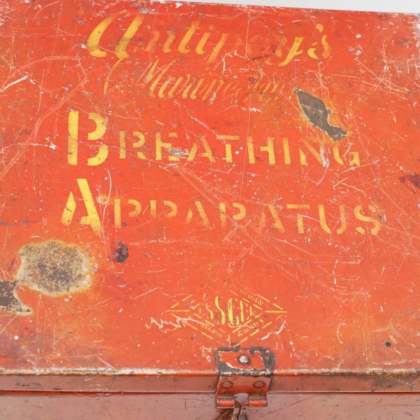 Cased Siebe Gorman Antipoy's Breathing Apparatus - 1956 Trinity Marine