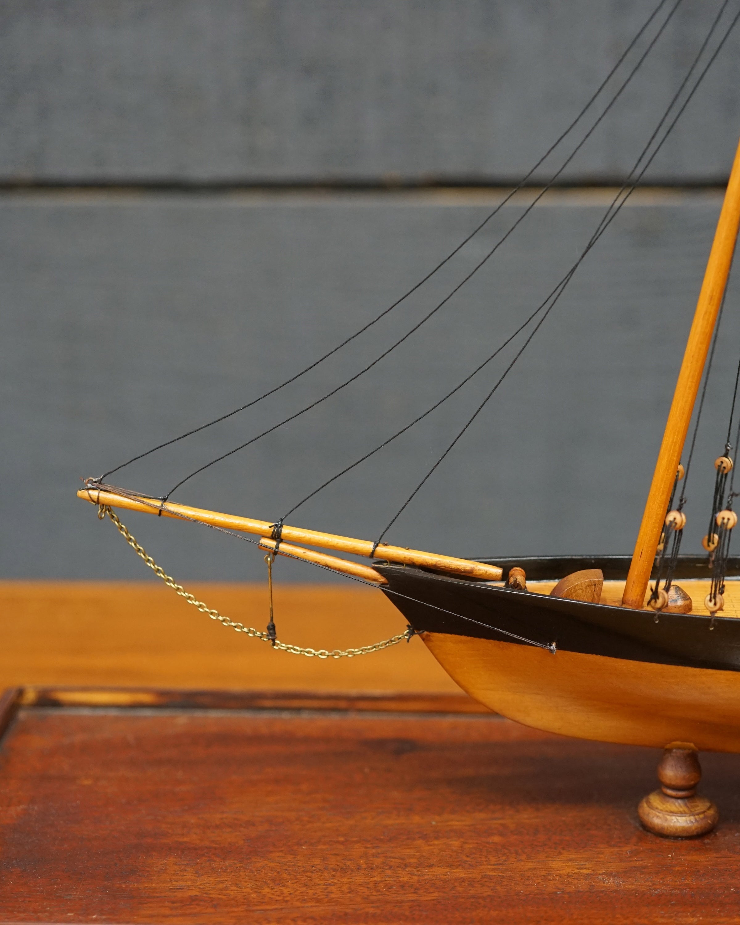 Cased Gaff-Rigged Yacht Model Trinity Marine