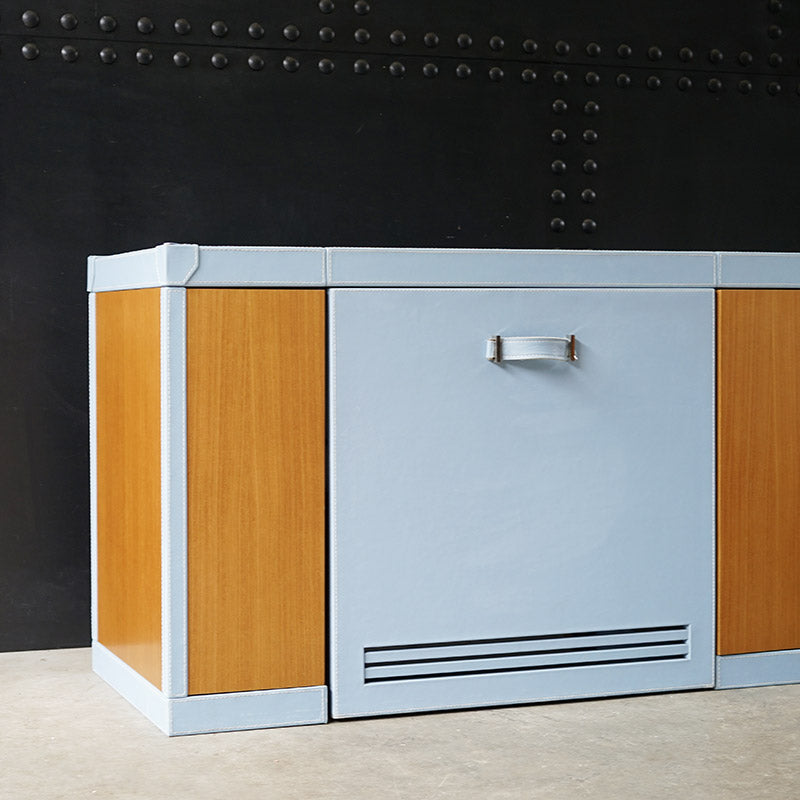 Contemporary Luxury Superyacht Desk – Blue Trinity Marine