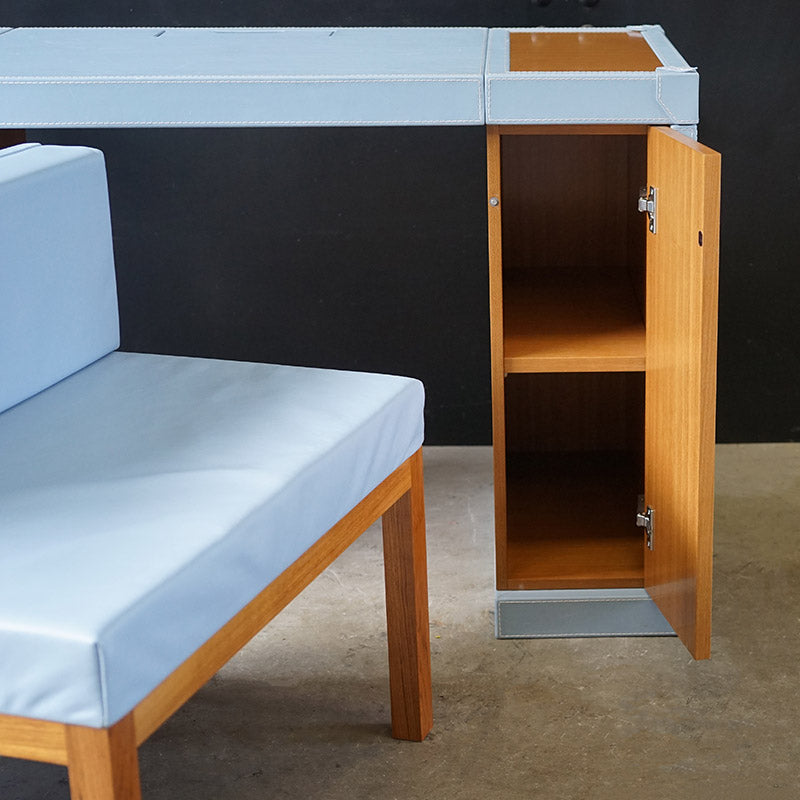Contemporary Luxury Superyacht Desk – Blue Trinity Marine