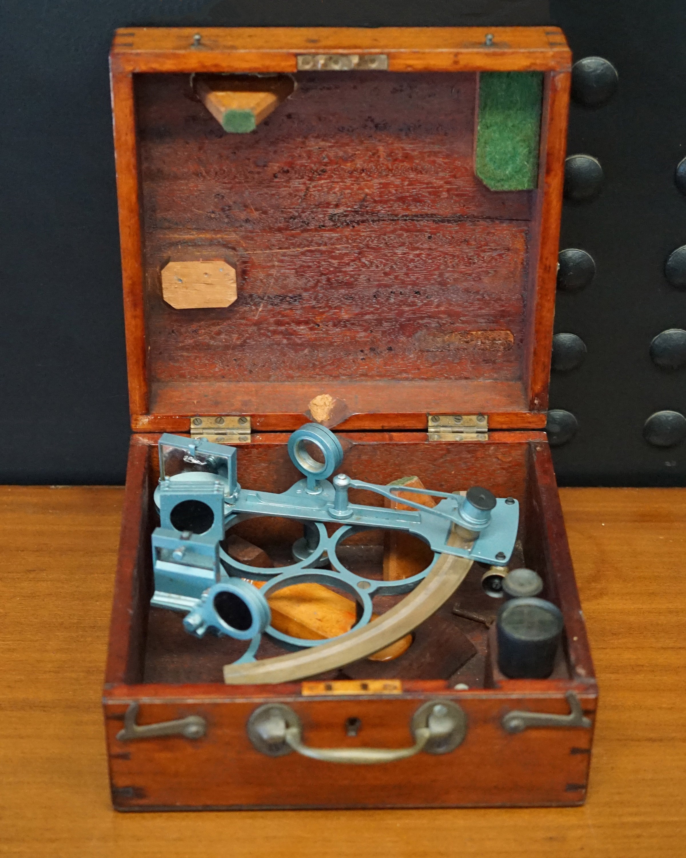 T. L. Ainsley, Cardiff Bell Pattern Marine Sextant Trinity Marine