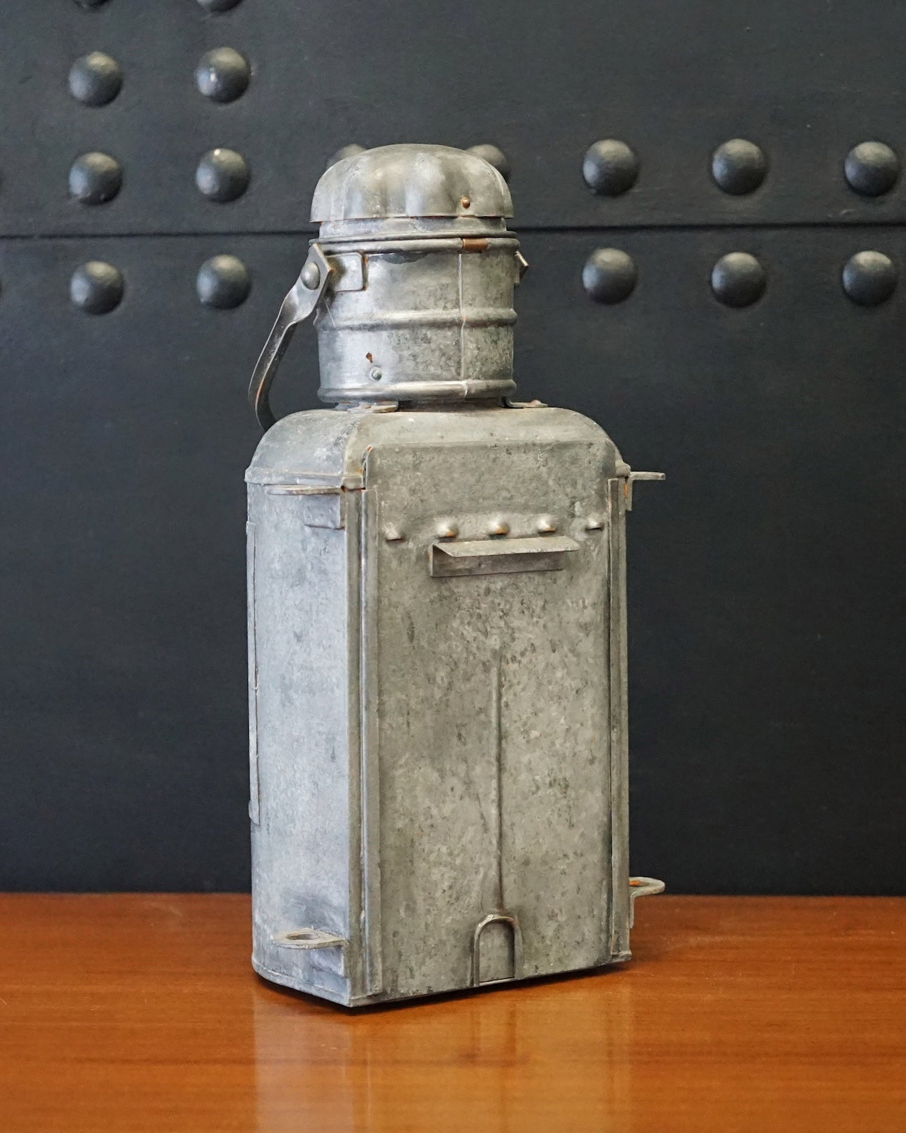 Interesting Ships Masthead Oil Lamp - VEB Trinity Marine