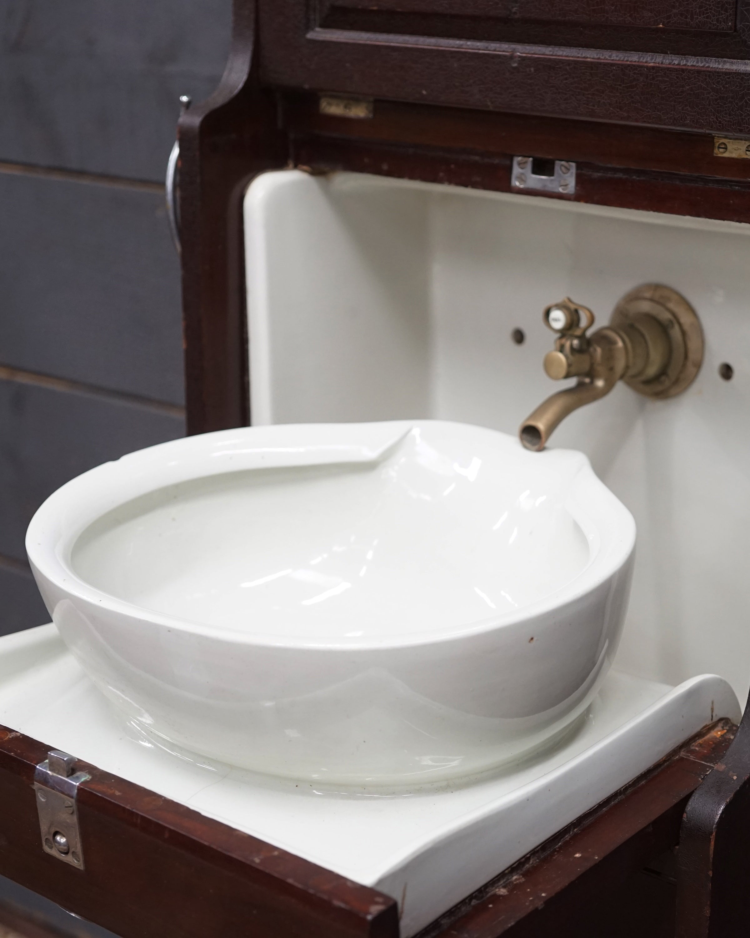 SS Amsterdam First Class Ships Washstand Trinity Marine