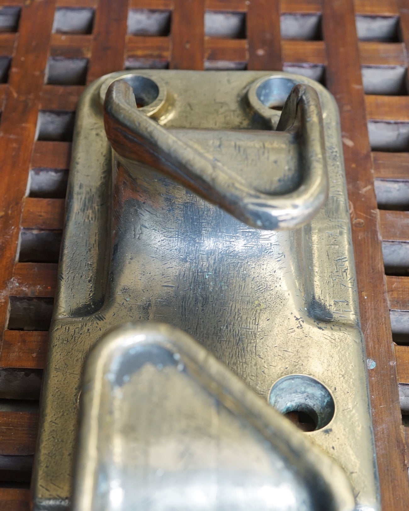 Bronze 50’s US Minesweeper ‘Dodge’ Double Horn Cleat - XL Trinity Marine